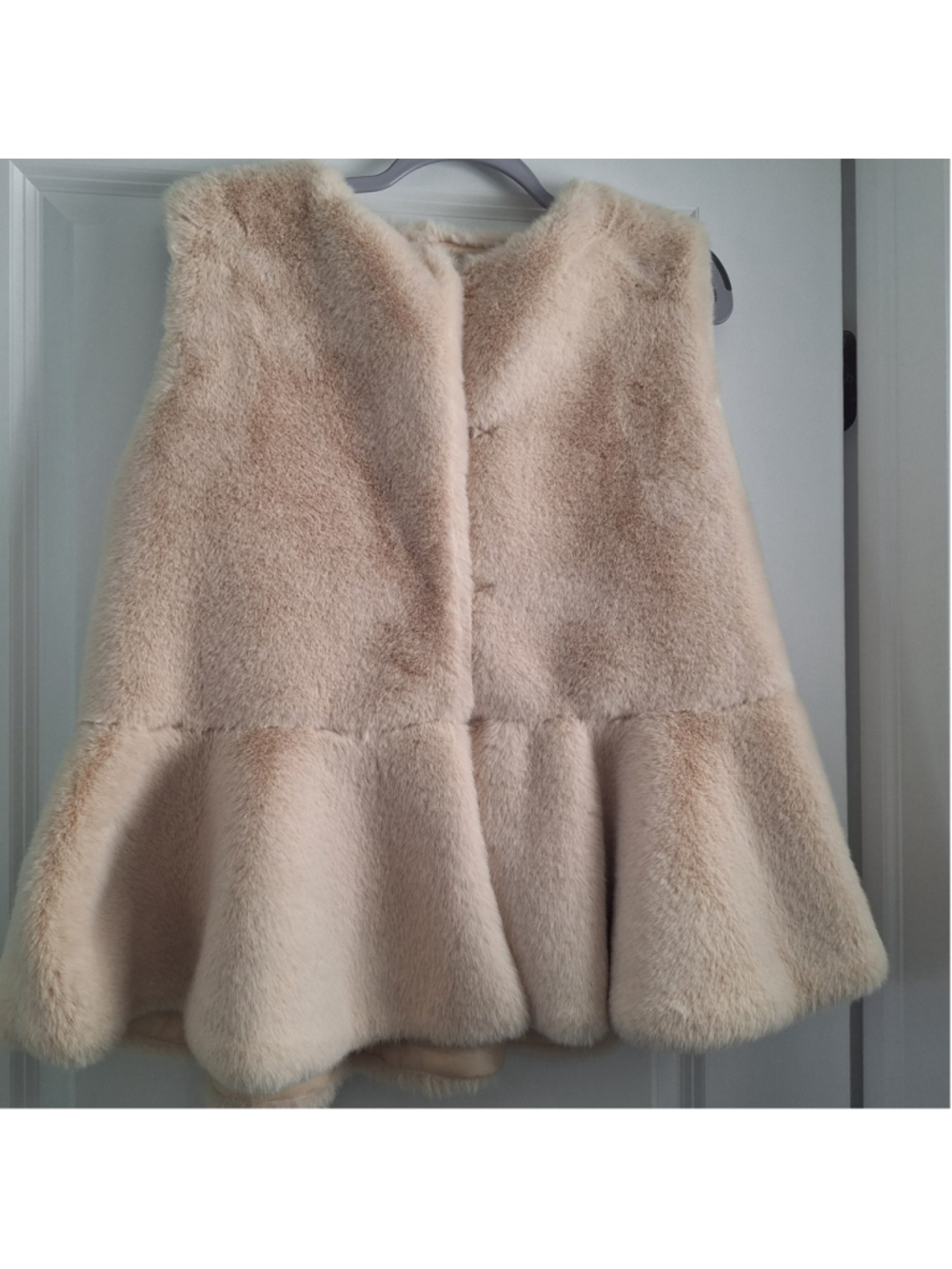 JOh Faux Fur Vest Cream Ivory Joh. Womens Size Medium M Cozy Winter